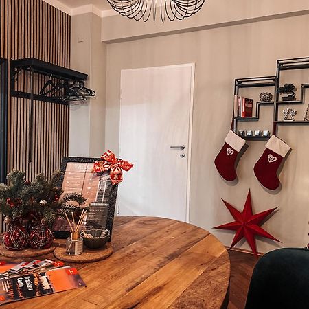 96M2 Of Comfort And Style: 4Bd Apartment In Old Town براتسيلافا المظهر الخارجي الصورة