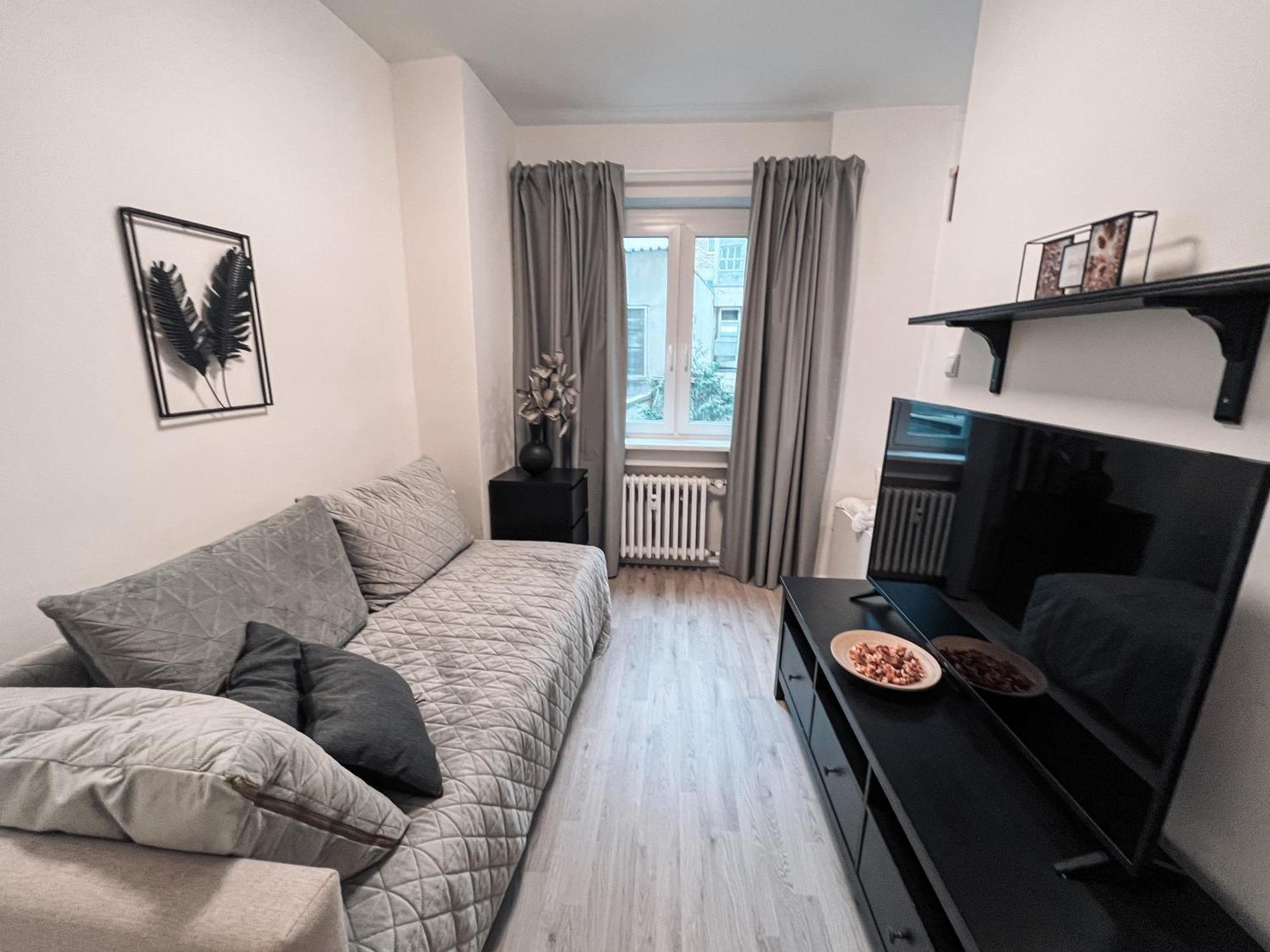 96M2 Of Comfort And Style: 4Bd Apartment In Old Town براتسيلافا المظهر الخارجي الصورة